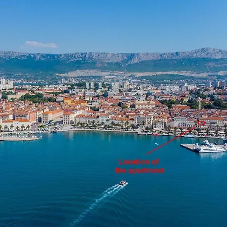 Apartment Seafront Luxury Apt With Balcony And Amazing View Split