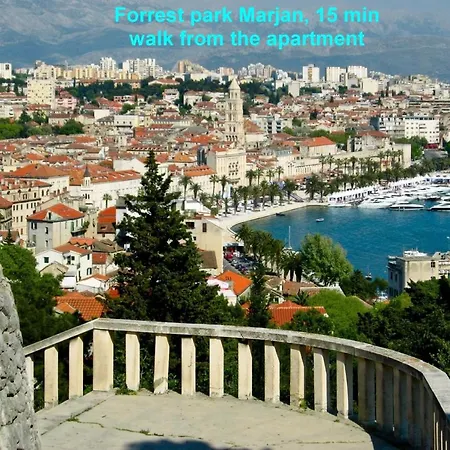 Seafront Luxury Apt With Balcony And Amazing View * Split