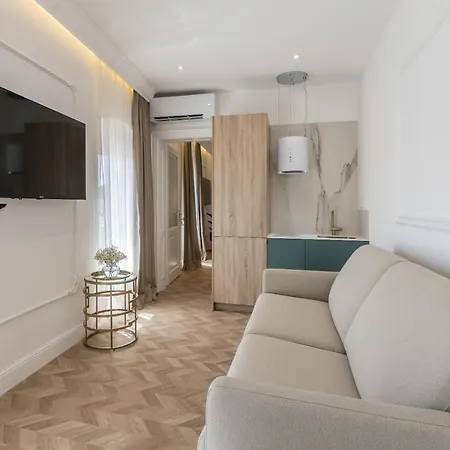 Seafront Luxury Apt With Balcony And Amazing View * Split