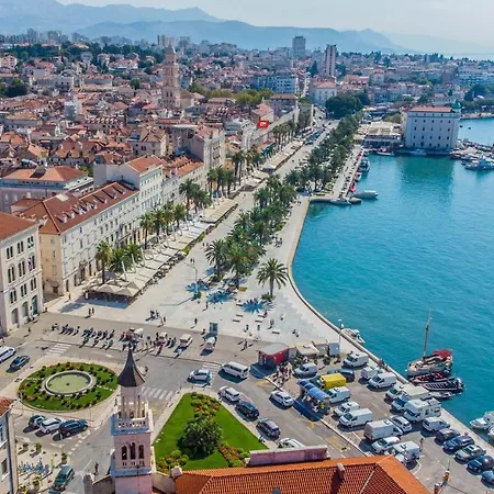 Seafront Luxury Apt With Balcony And Amazing View * Split